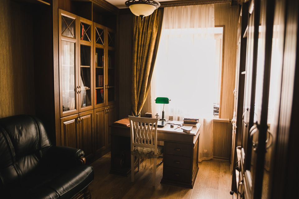 Продаётся 4-комнатная квартира, 134.2 м²