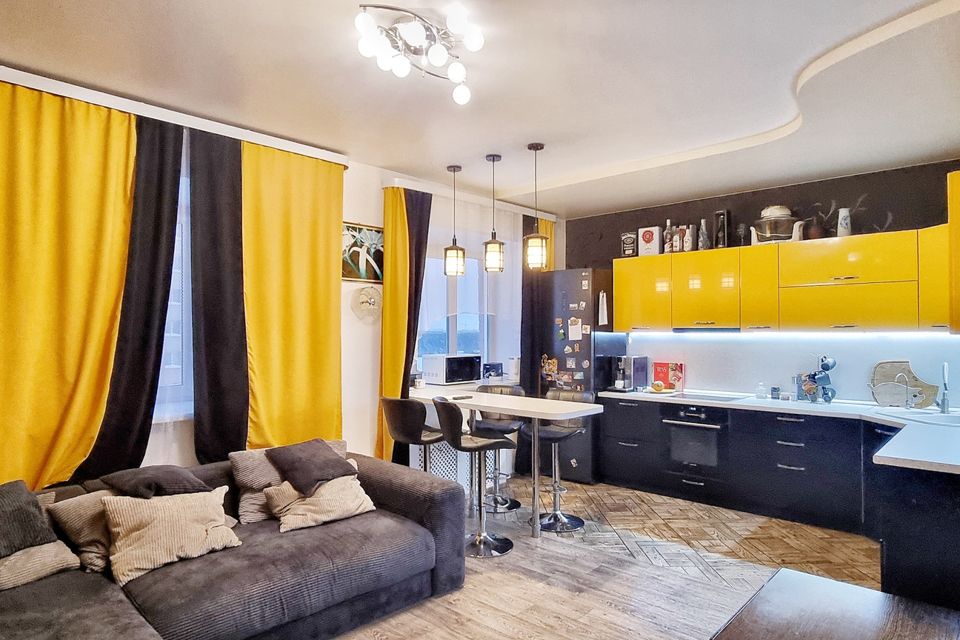 Продаётся 3-комнатная квартира, 77.4 м²
