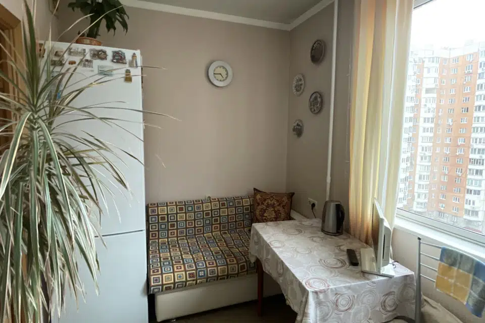Продаётся 1-комнатная квартира, 38 м²
