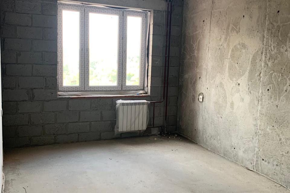 Продаётся 2-комнатная квартира, 59.8 м²