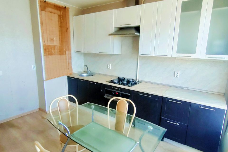 Продаётся 2-комнатная квартира, 55.9 м²