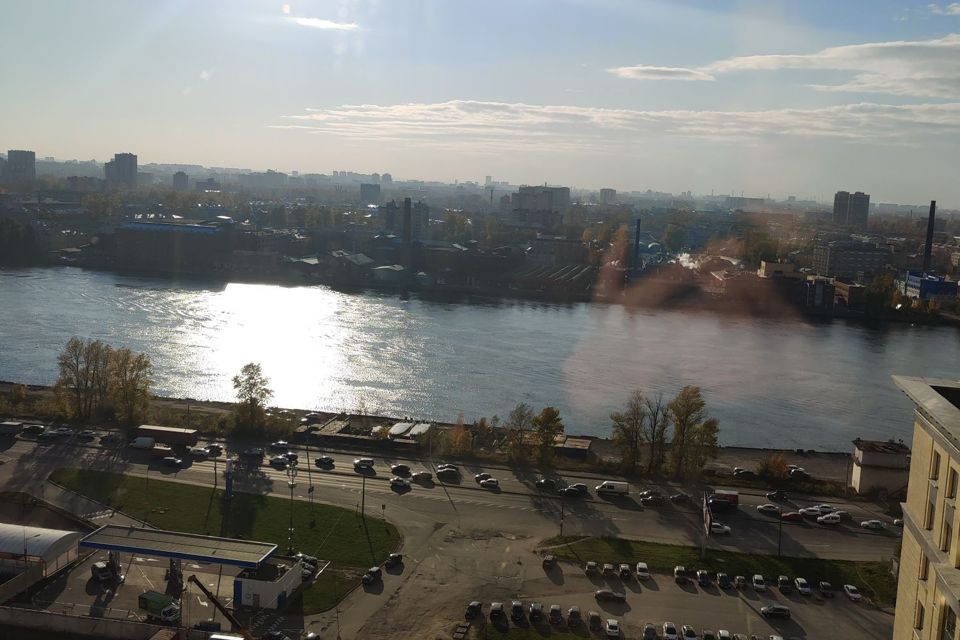 Продаётся 2-комнатная квартира, 71.5 м²