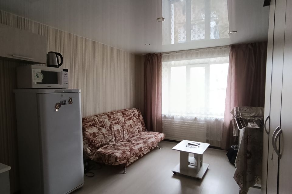 Продаётся комната в 1-комн. квартире, 18 м²