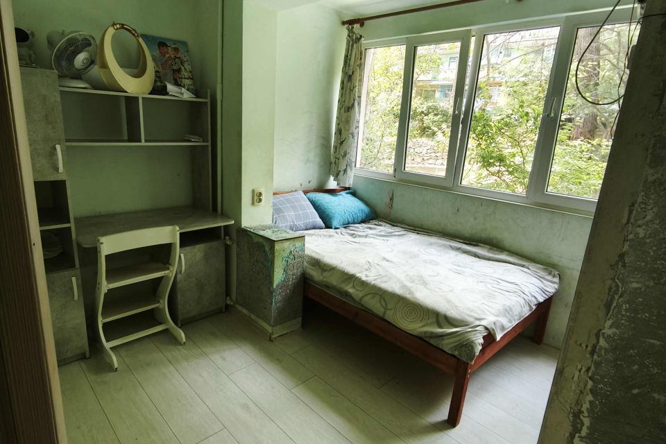 Продаётся 1-комнатная квартира, 32 м²