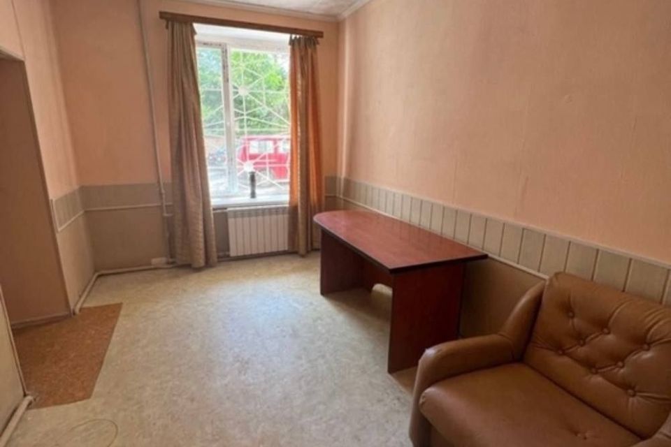 Сдаётся помещение своб. назначения, 137 м²