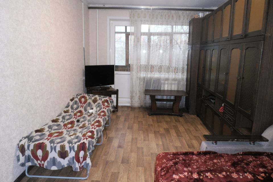 Продаётся 2-комнатная квартира, 43.3 м²