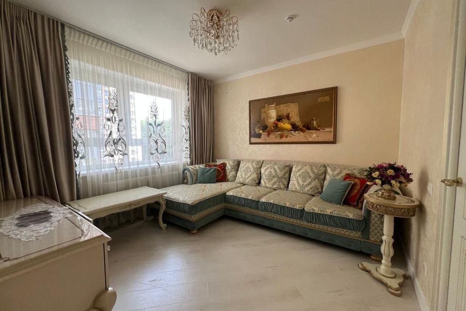 Продаётся 4-комнатная квартира, 95.6 м²