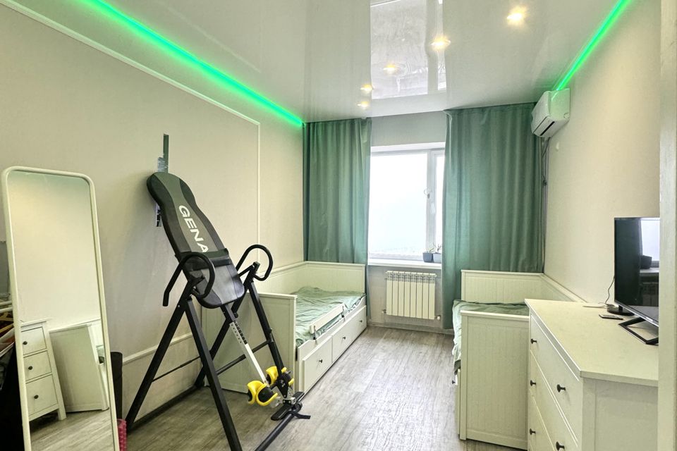 Продаётся 3-комнатная квартира, 59.5 м²