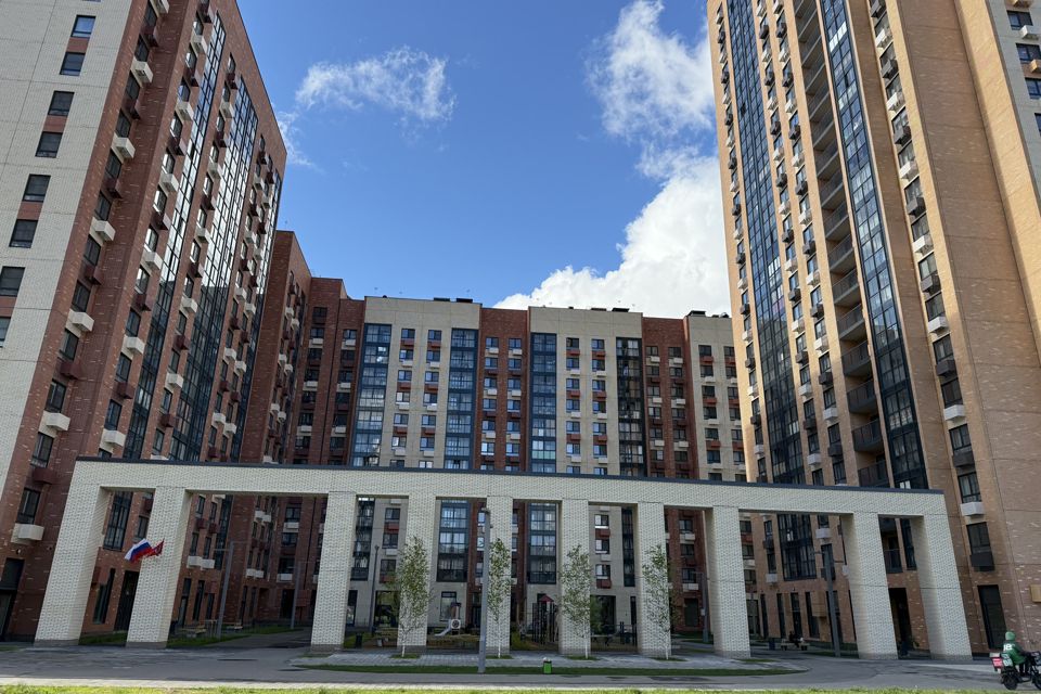 Продаётся 2-комнатная квартира, 56.5 м²