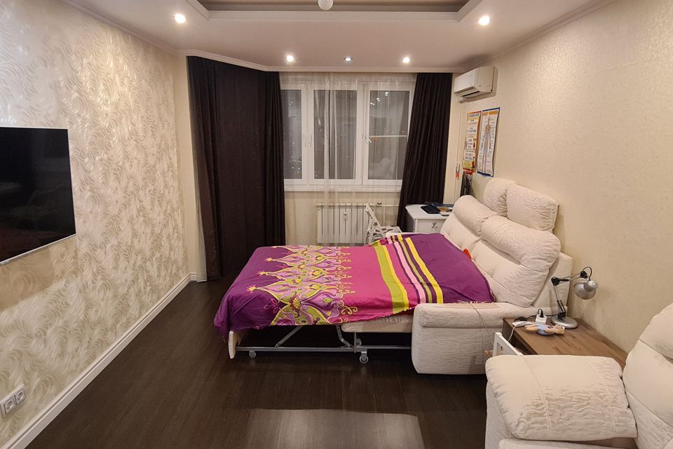 Продаётся 2-комнатная квартира, 64.8 м²