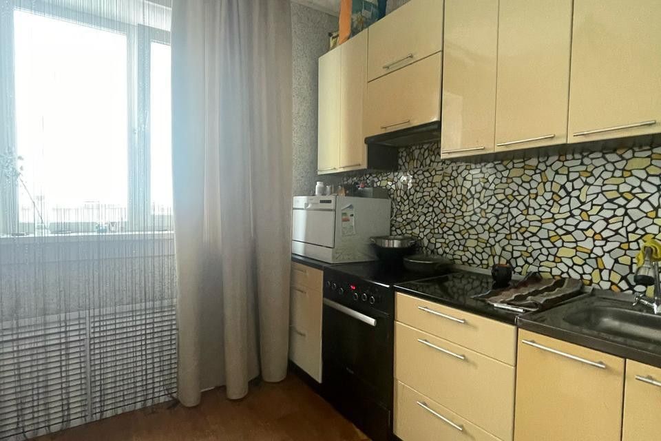 Продаётся 3-комнатная квартира, 68.6 м²