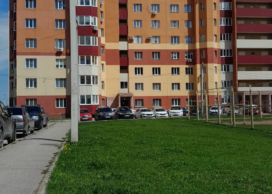 Продаётся 2-комнатная квартира, 57.5 м²
