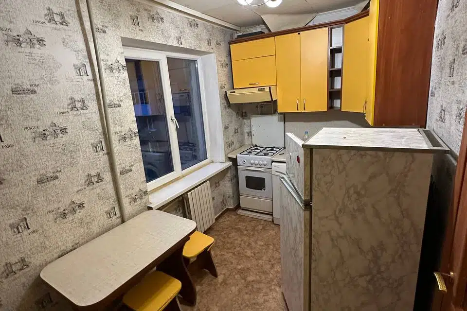 Продаётся 1-комнатная квартира, 32 м²