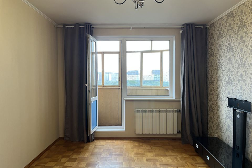 Продаётся 1-комнатная квартира, 38 м²