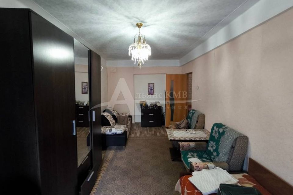 Продаётся 1-комнатная квартира, 32 м²