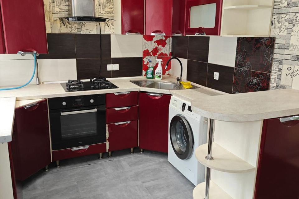 Продаётся 3-комнатная квартира, 45 м²