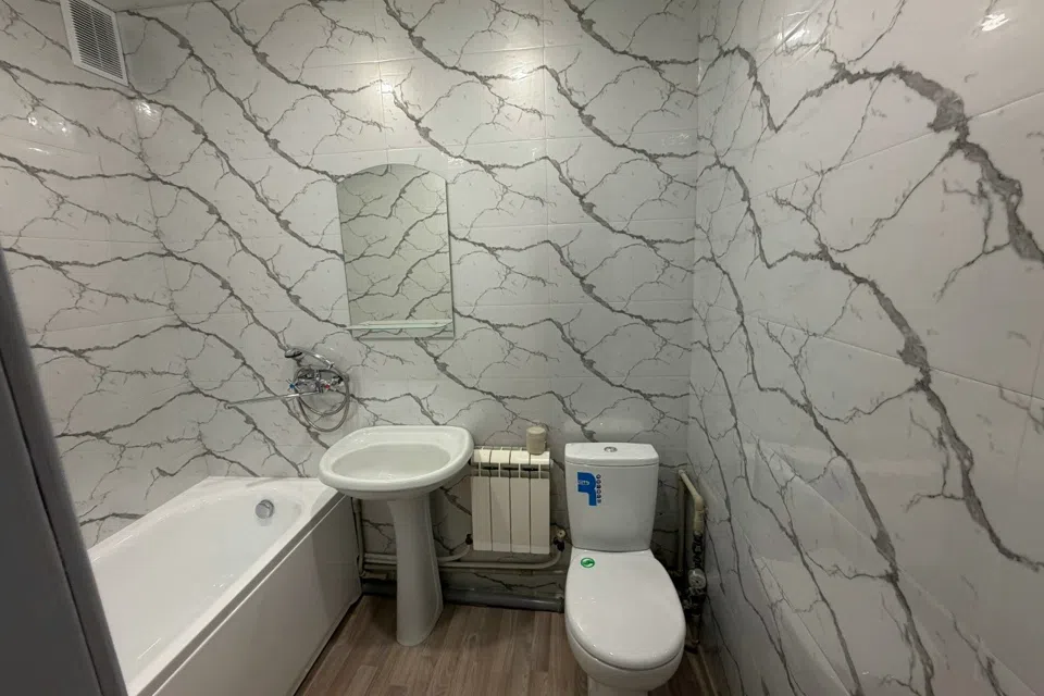 Продаётся 3-комнатная квартира, 62 м²