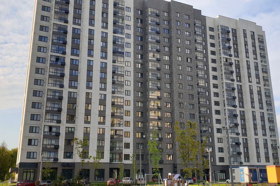 Продаётся 1-комнатная квартира, 46 м²