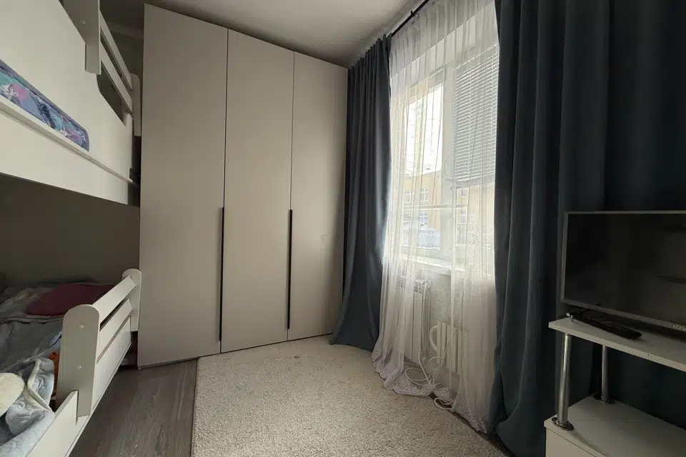 Продаётся 1-комнатная квартира, 40.6 м²