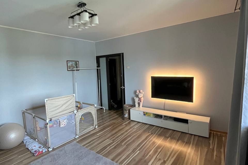 Продаётся 2-комнатная квартира, 53.5 м²