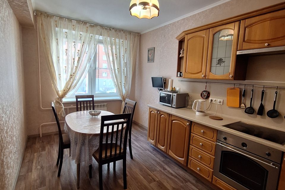 Продаётся 2-комнатная квартира, 64.3 м²