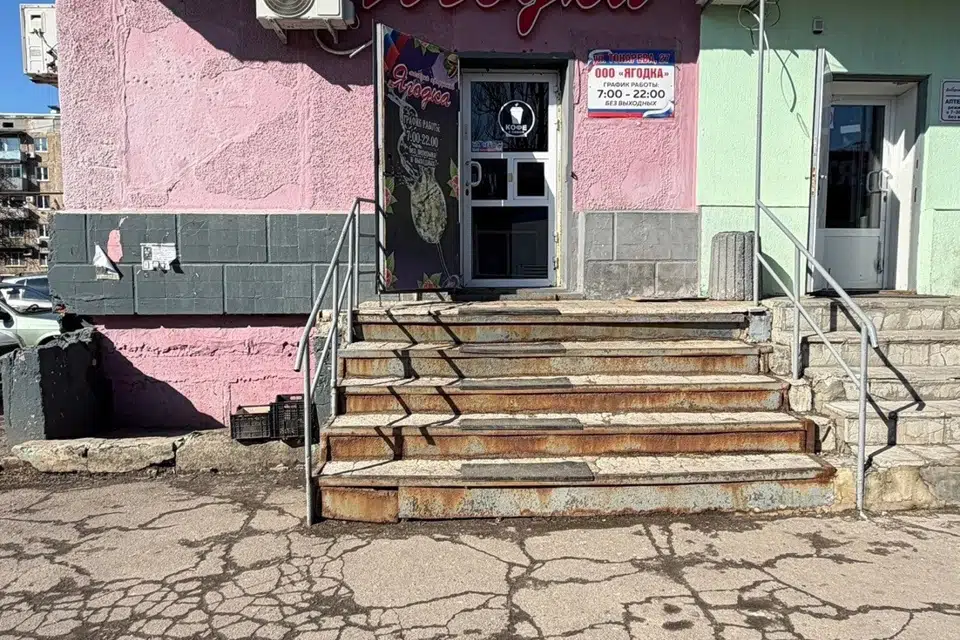 Продаётся торговое помещение, 74 м²