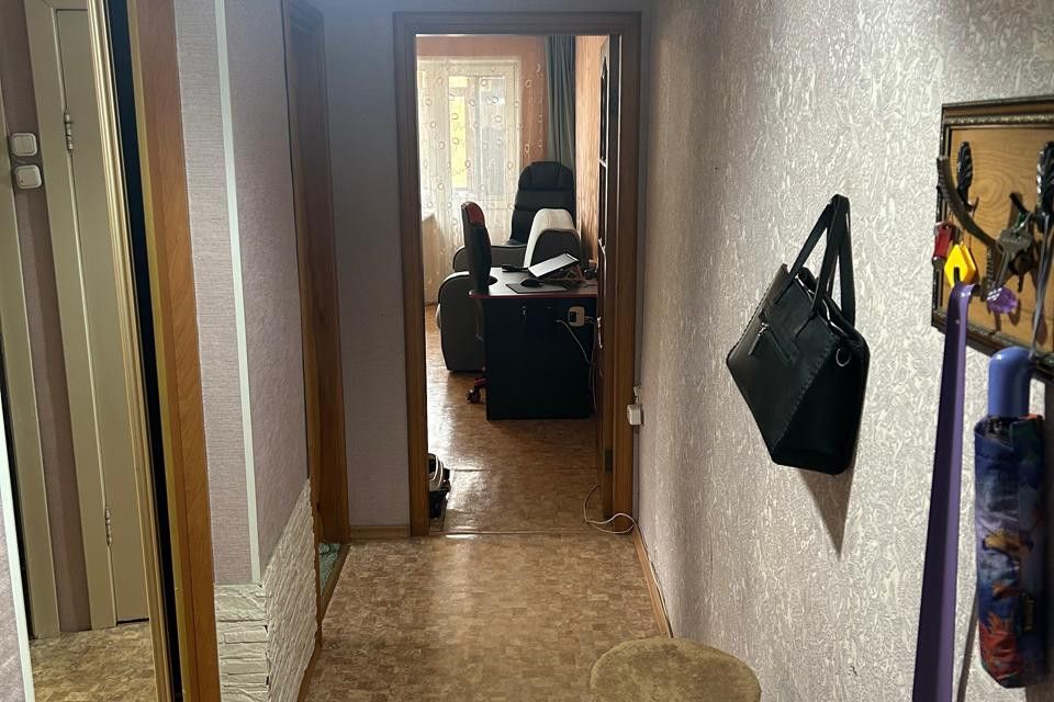 Продаётся 3-комнатная квартира, 51.4 м²