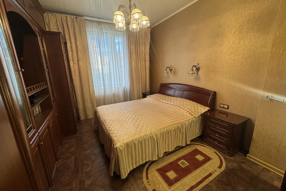 Продаётся 2-комнатная квартира, 82 м²