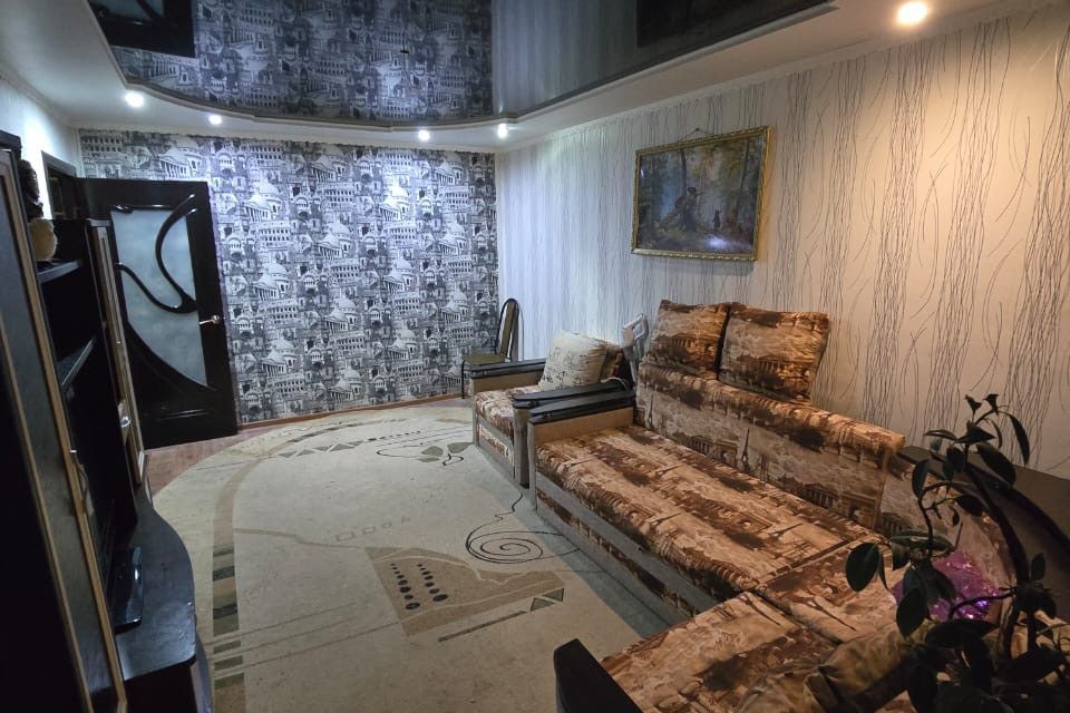 Сдаётся 2-комнатная квартира, 55 м²