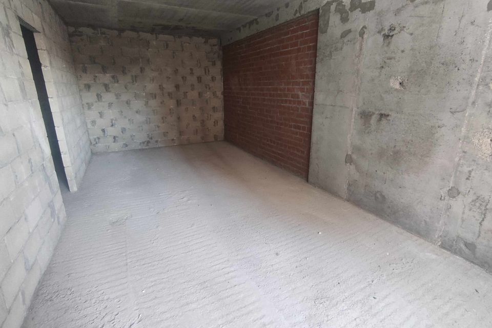 Продаётся 3-комнатная квартира, 105 м²