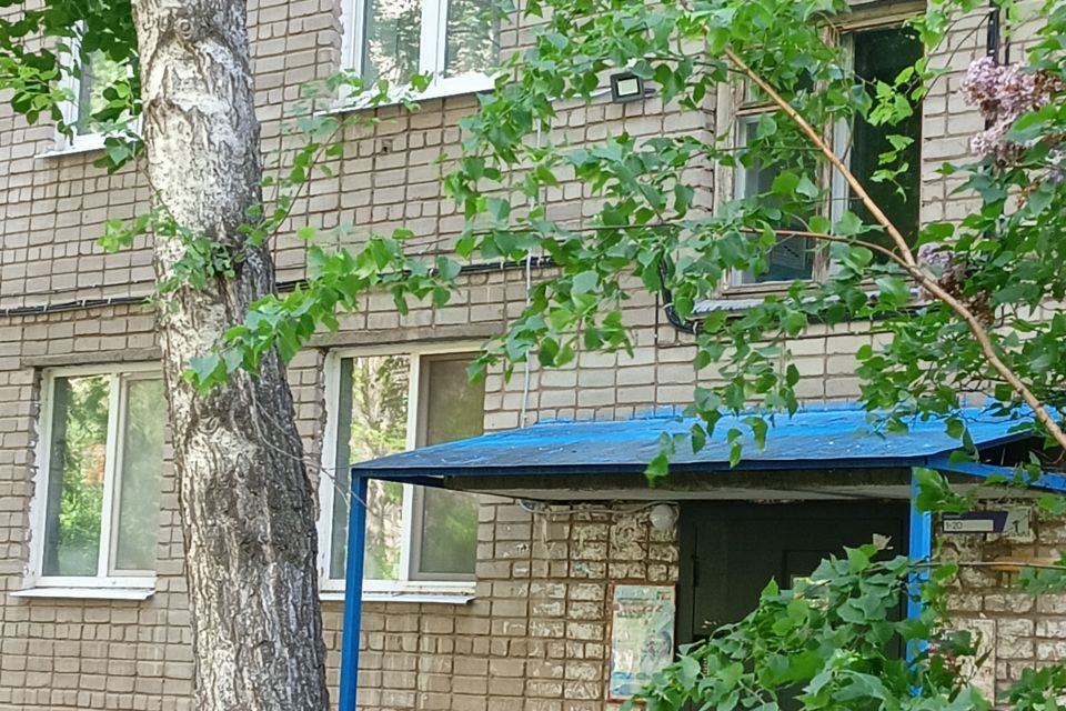 Продаётся 3-комнатная квартира, 51.4 м²
