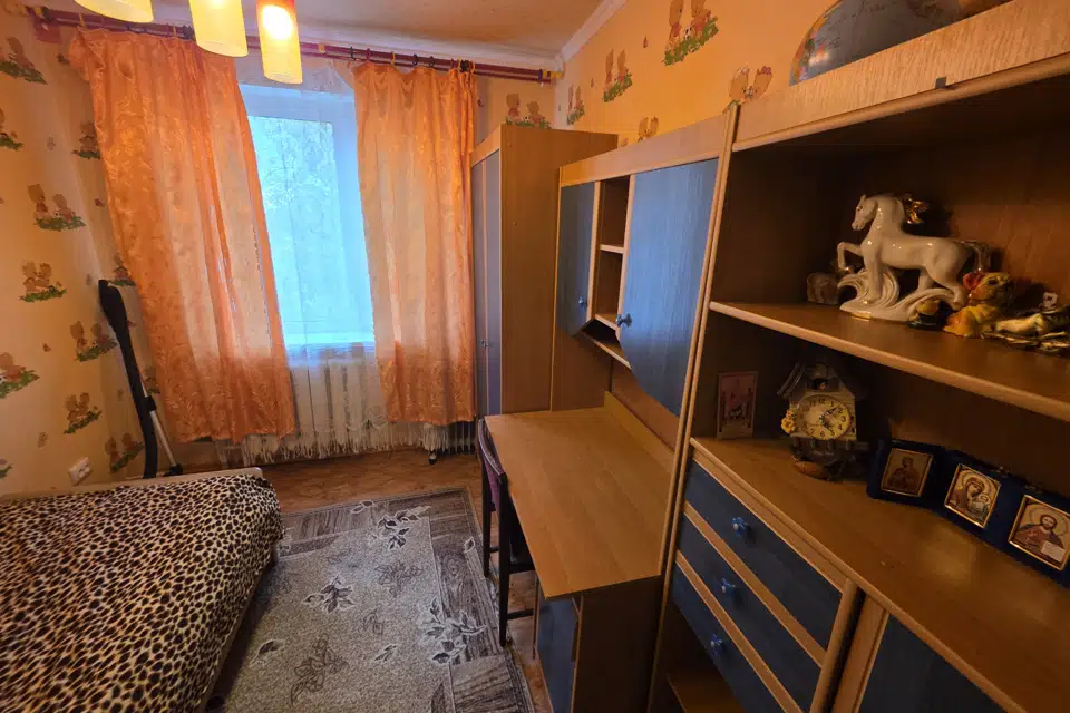 Продаётся 3-комнатная квартира, 50 м²