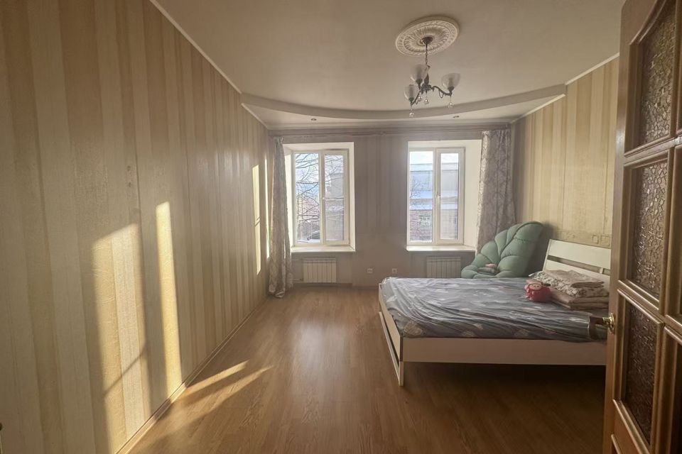 Продаётся 3-комнатная квартира, 70 м²