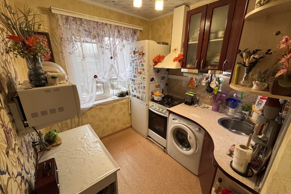 Продаётся 2-комнатная квартира, 47.6 м²
