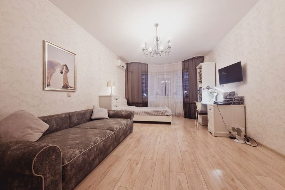 Продаётся 2-комнатная квартира, 72.3 м²