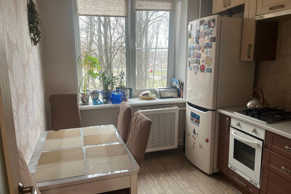 Продаётся 2-комнатная квартира, 50.6 м²