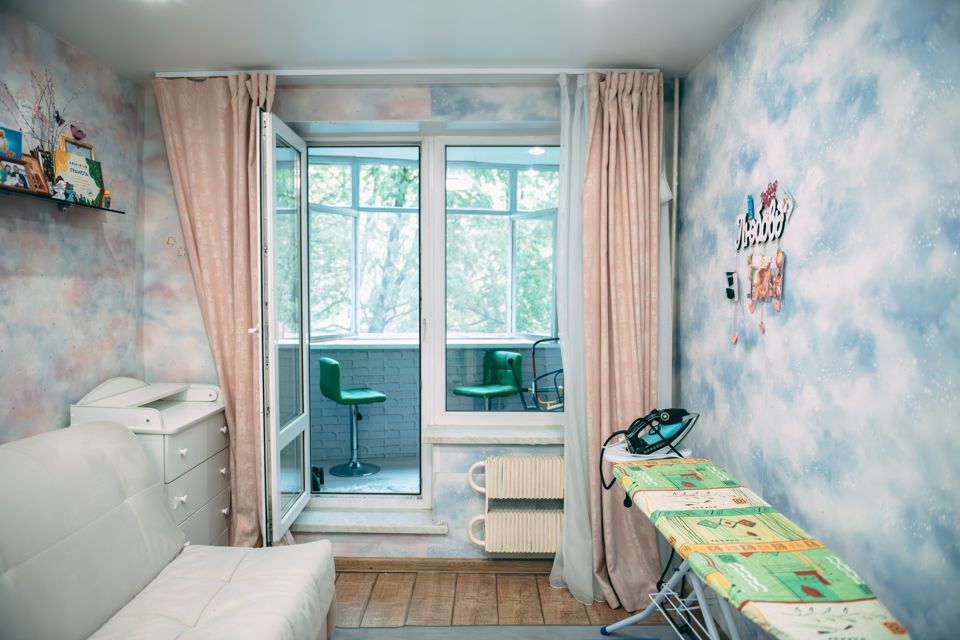 Продаётся 3-комнатная квартира, 63.5 м²