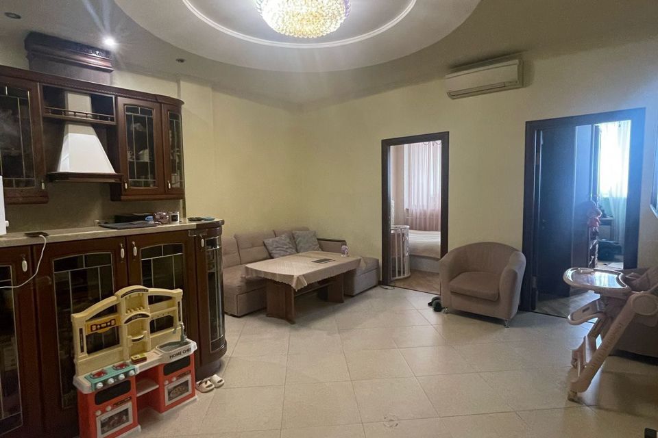 Продаётся 2-комнатная квартира, 56 м²