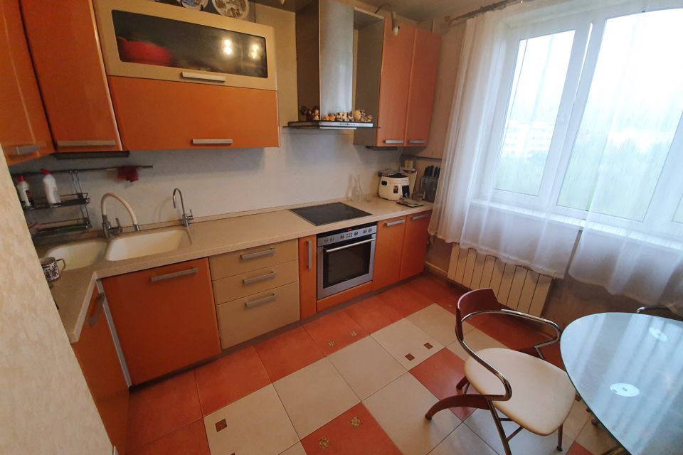 Продаётся 3-комнатная квартира, 77.3 м²