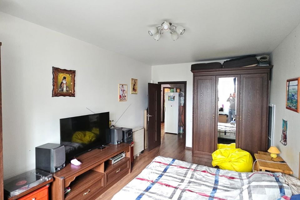 Продаётся 2-комнатная квартира, 67.6 м²