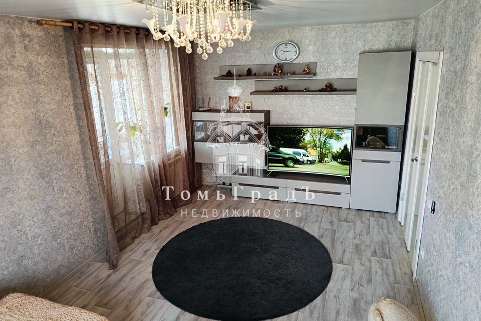 Продаётся 4-комнатная квартира, 70.3 м²