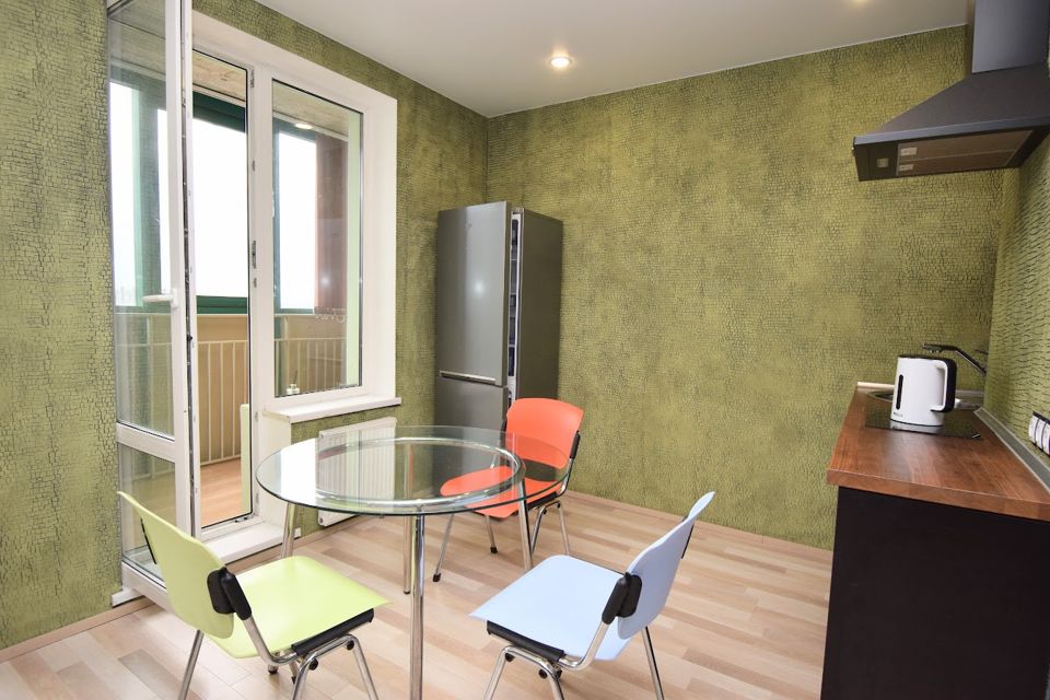 Продаётся 1-комнатная квартира, 38 м²
