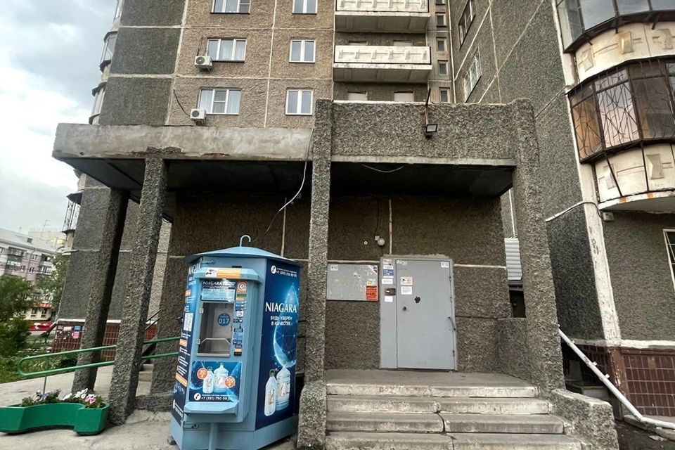 Продаётся 2-комнатная квартира, 56 м²