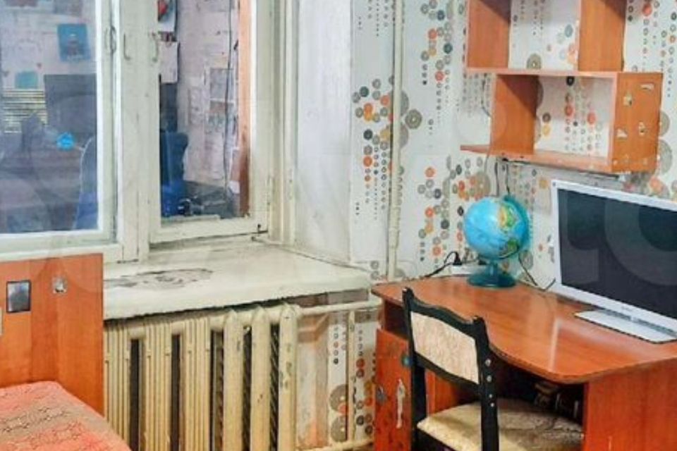 Продаётся комната в 2-комн. квартире, 16 м²