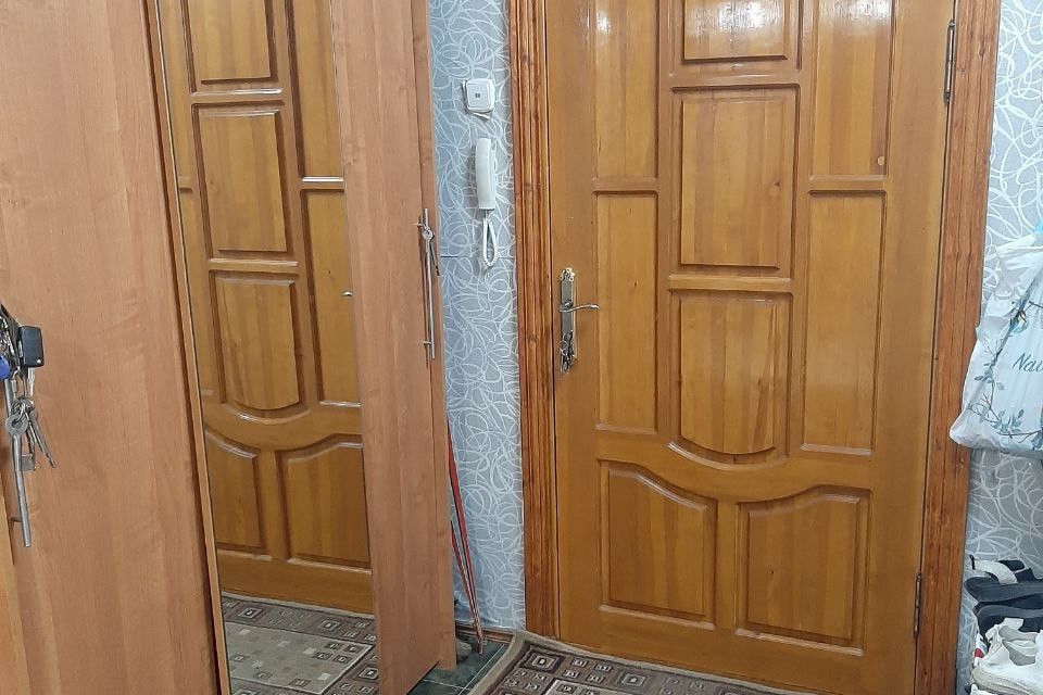 Продаётся 3-комнатная квартира, 67.9 м²
