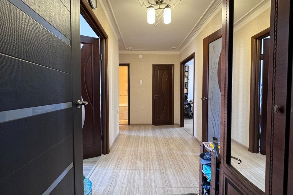 Продаётся 3-комнатная квартира, 71.4 м²