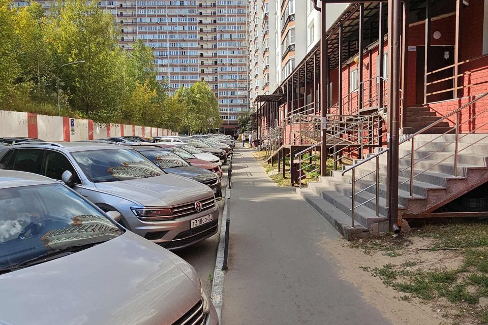 Продаётся 1-комнатная квартира, 53.1 м²