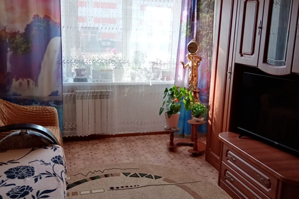 Продаётся 2-комнатная квартира, 48.8 м²