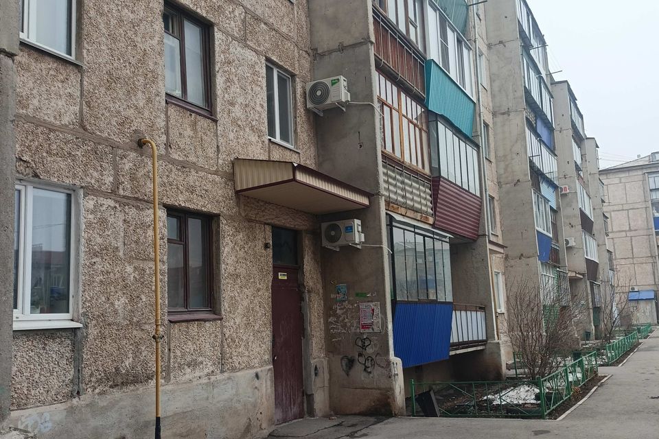 Продаётся 2-комнатная квартира, 49.3 м²