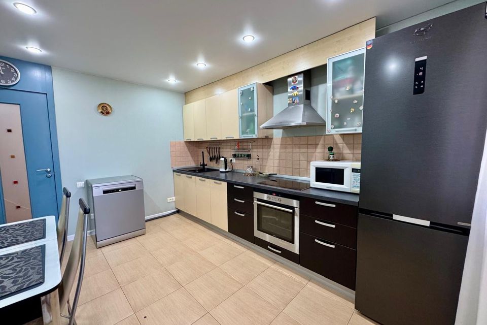 Продаётся 2-комнатная квартира, 62.6 м²